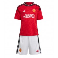 Manchester United Casemiro #18 Heimtrikotsatz Kinder 2023-24 Kurzarm (+ Kurze Hosen)